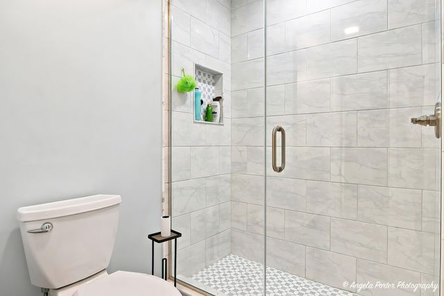 411 N Shepherd Hill Lane, Mchenry, IL 60050