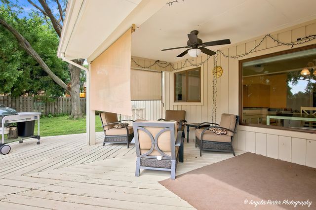411 N Shepherd Hill Lane, Mchenry, IL 60050