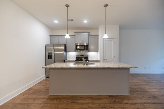 7079 Gracious Dr, Franklin, TN 37064