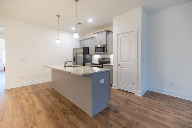 7079 Gracious Dr, Franklin, TN 37064