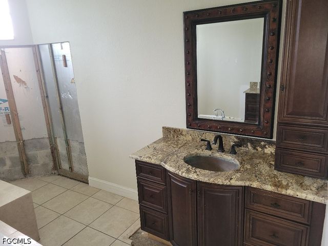 1404 NE 19th AVE, Cape Coral, FL 33909