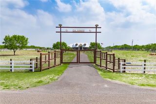 20805 Los Venados Drive, Edinburg, TX 78542