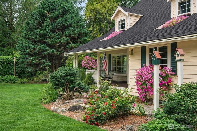 6511 Tolt River Road NE, Carnation, WA 98014