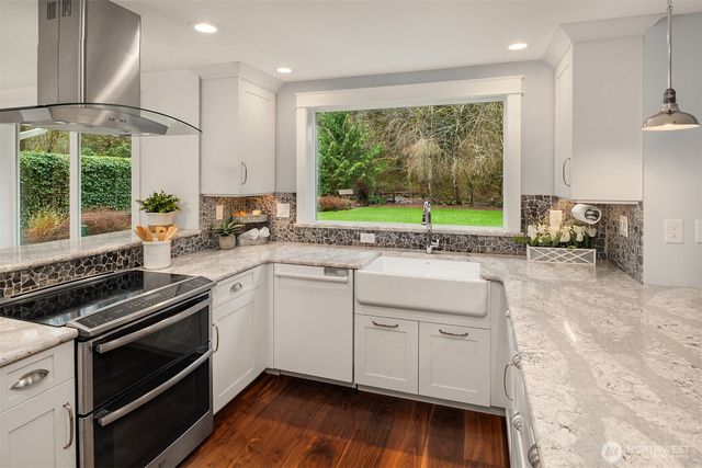 6511 Tolt River Road NE, Carnation, WA 98014