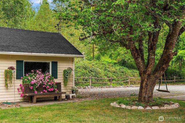 6511 Tolt River Road NE, Carnation, WA 98014