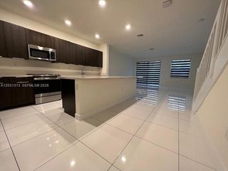 15818 NW 91st Ave 15818, Miami Lakes, FL 33018