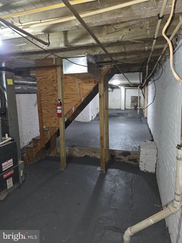 233 S CALHOUN ST, Baltimore, MD 21223