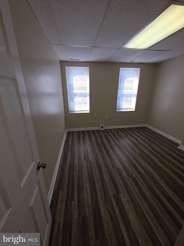233 S CALHOUN ST, Baltimore, MD 21223