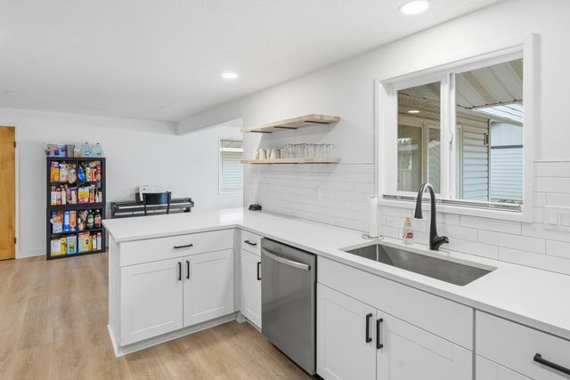 1915 SW 23rd Street, Redmond, OR 97756