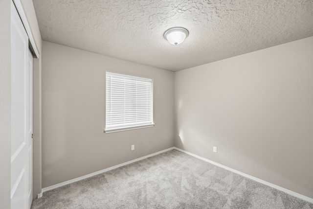 1915 SW 23rd Street, Redmond, OR 97756