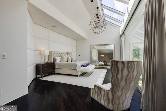 9030 Old Southwick Pass, Alpharetta, GA 30022
