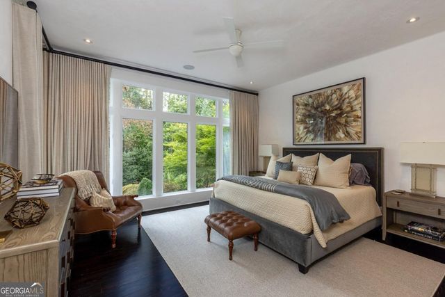 9030 Old Southwick Pass, Alpharetta, GA 30022
