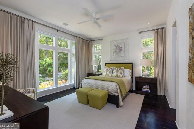 9030 Old Southwick Pass, Alpharetta, GA 30022