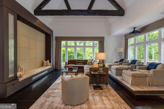 9030 Old Southwick Pass, Alpharetta, GA 30022