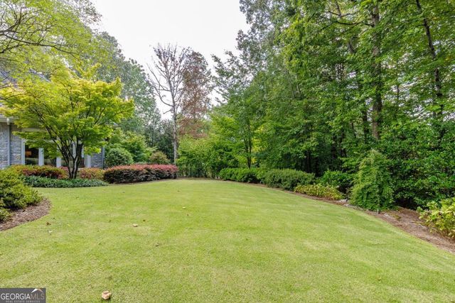 9030 Old Southwick Pass, Alpharetta, GA 30022