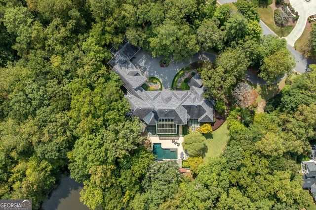9030 Old Southwick Pass, Alpharetta, GA 30022