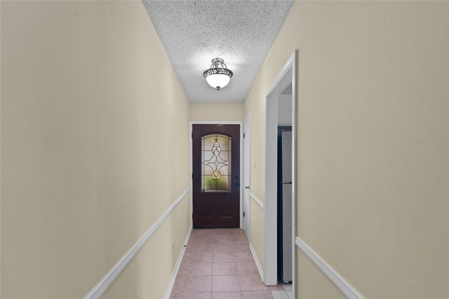 2526 Downs Circle, Bossier City, LA 71111