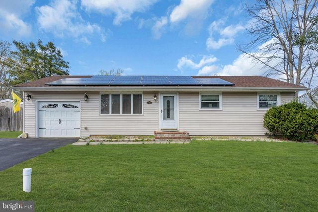 17 ANCHORAGE BLVD, Bayville, NJ 08721