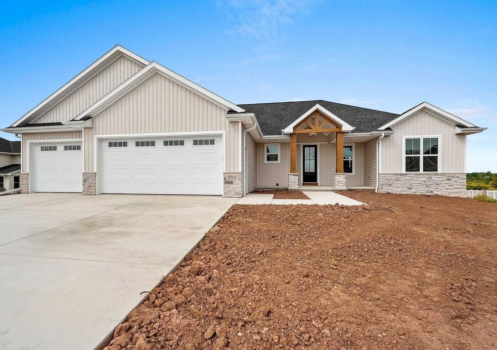 3754 LYLA MAY COURT, De Pere, WI 54115