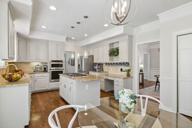 1412 Arrowhead Dr, Brentwood, TN 37027