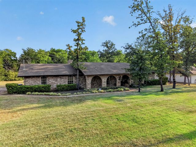 207 Ranch Road, Krugerville, TX 76227