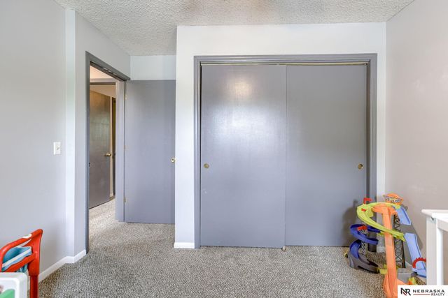 8412 S 142nd Street, Omaha, NE 68138