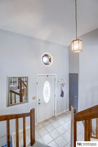 8412 S 142nd Street, Omaha, NE 68138