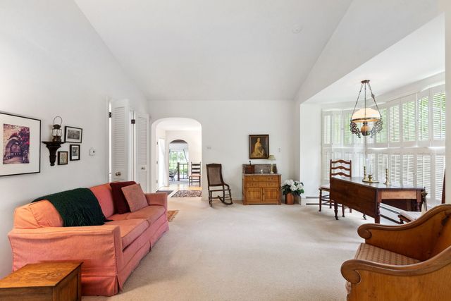 1541 Woodlark Drive, Northbrook, IL 60062