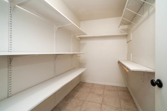 1015 Melinda Dr, Tatum, TX 75691