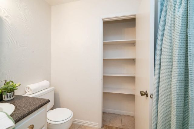 1015 Melinda Dr, Tatum, TX 75691