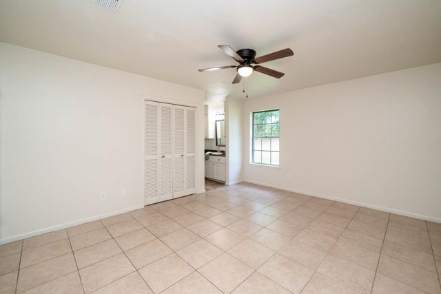 1015 Melinda Dr, Tatum, TX 75691