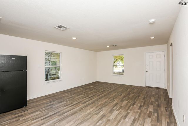 1603 COLE STREET, Wichita Falls, TX 76301