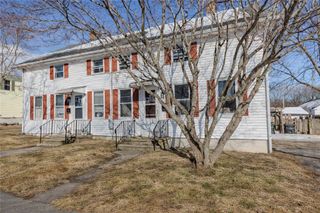 31 Anthony Street, Coventry, RI 02816
