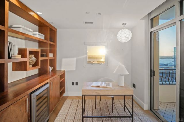 700 W Harbor 2101, San Diego, CA 92101