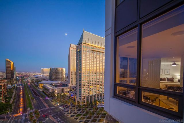 700 W Harbor 2101, San Diego, CA 92101