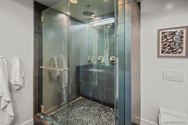 700 W Harbor 2101, San Diego, CA 92101