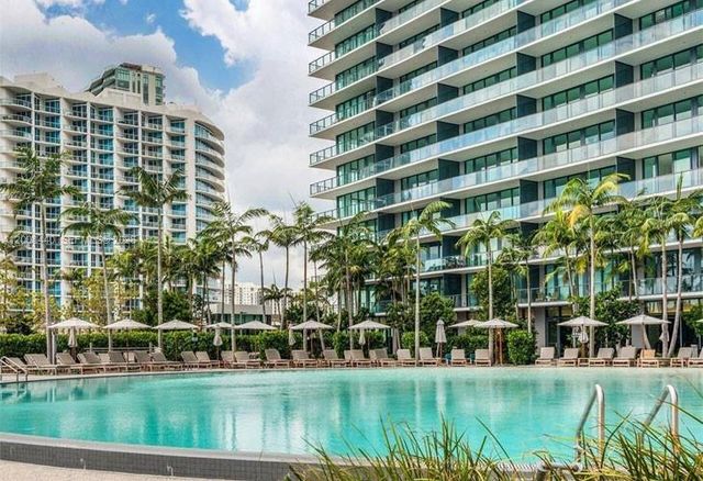 480 NE 31 2707, Miami, FL 33137