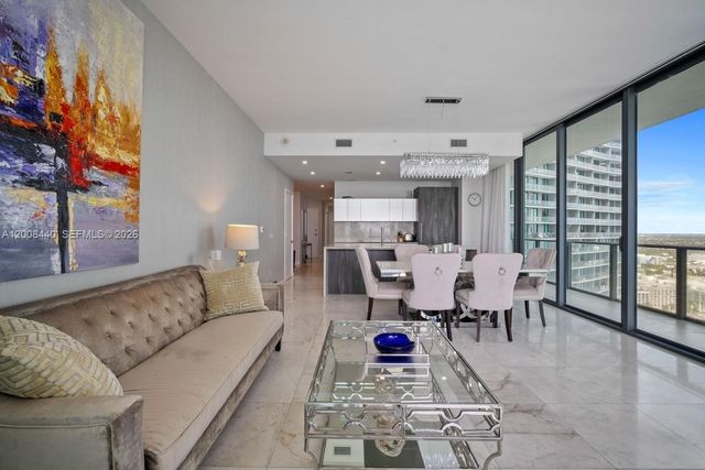 480 NE 31 2707, Miami, FL 33137