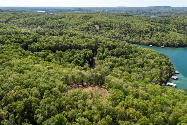 349 CR-154, Eureka Springs, AR 72632