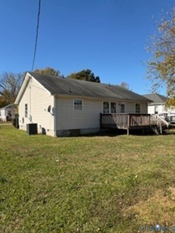 301 Memorial Ave, Hopewell, VA 23860