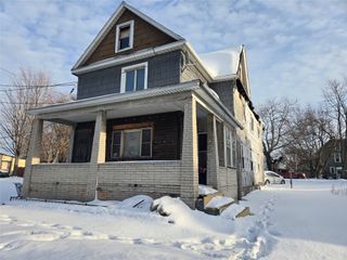 737 E 12TH Street, Erie, PA 16503