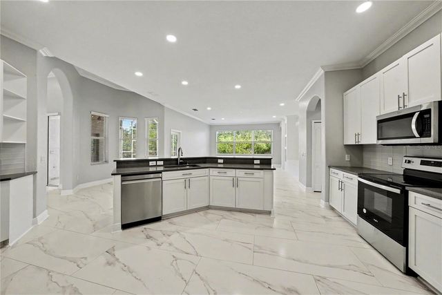 6218 BRIDLEFORD DRIVE, Wesley Chapel, FL 33545