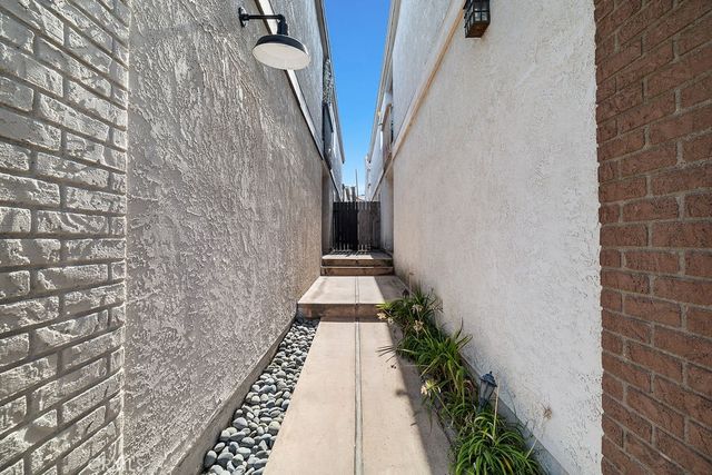 1141 Stanford, Redondo Beach, CA 90278