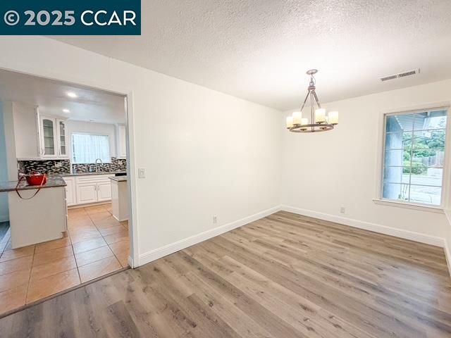 530 Greenmont Dr, Vallejo, CA 94591