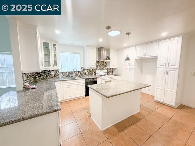 530 Greenmont Dr, Vallejo, CA 94591