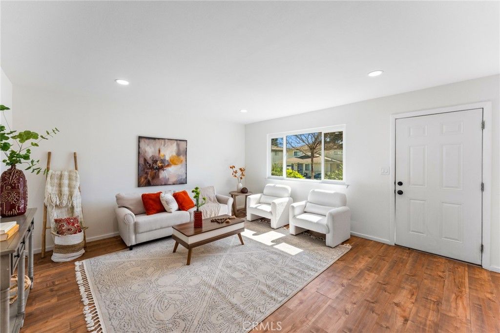 Image 4 of property listing at 18101 Via Amorosa, Rowland Heights, CA 91748