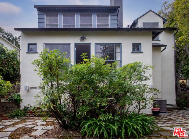 12056 Laurel Terrace Drive, Los Angeles, CA 91604