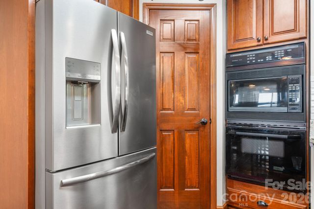 2184 Pine Mountain Drive, Connelly Springs, NC 28612