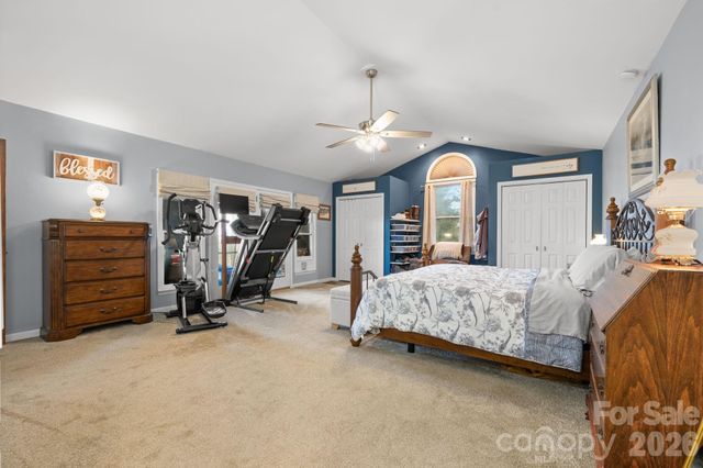 2184 Pine Mountain Drive, Connelly Springs, NC 28612