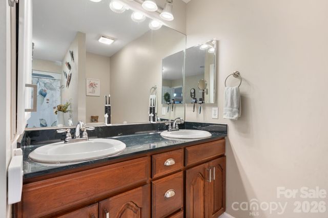 2184 Pine Mountain Drive, Connelly Springs, NC 28612